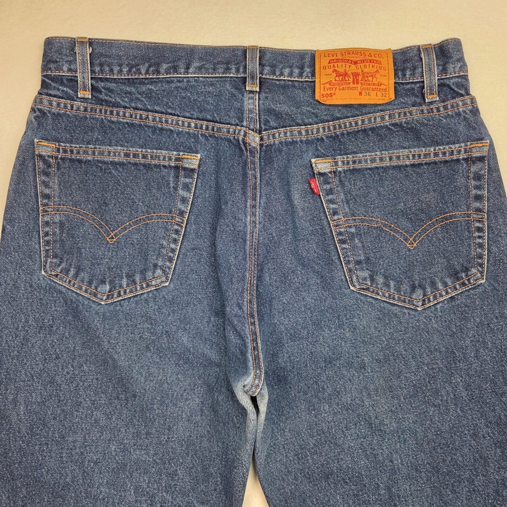 Vtg Y2K Levi's 505 Jeans Mens 36x32 Blue Made in USA Straight Leg Denim 2000 - Picture 3 of 16